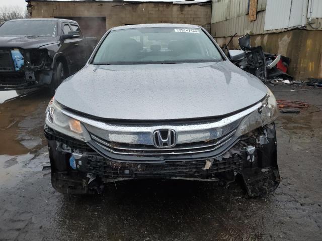 Photo 4 VIN: 1HGCR2F39GA111832 - HONDA ACCORD 