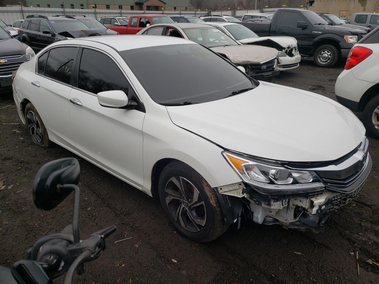 Photo 3 VIN: 1HGCR2F39GA120725 - HONDA ACCORD 