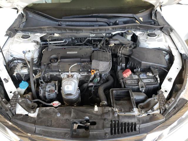 Photo 6 VIN: 1HGCR2F39GA135001 - HONDA ACCORD LX 