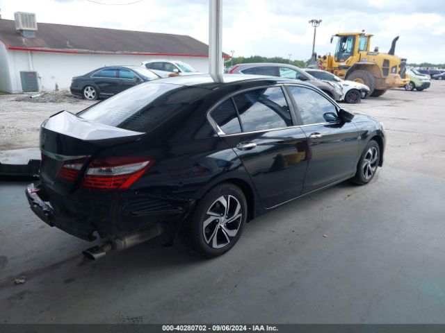 Photo 3 VIN: 1HGCR2F39GA141557 - HONDA ACCORD 