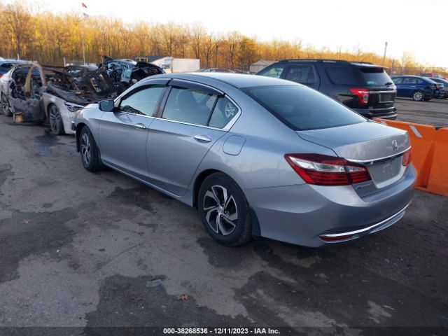 Photo 2 VIN: 1HGCR2F39GA183971 - HONDA ACCORD 