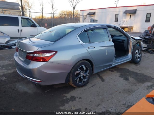 Photo 3 VIN: 1HGCR2F39GA183971 - HONDA ACCORD 