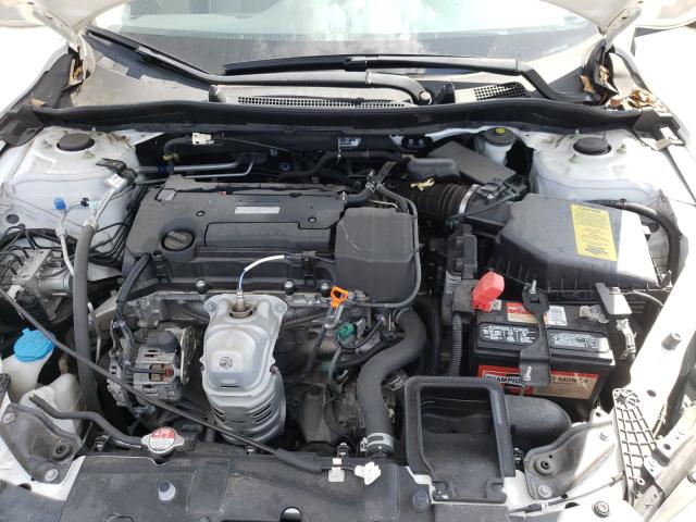 Photo 6 VIN: 1HGCR2F39GA188345 - HONDA ACCORD LX 