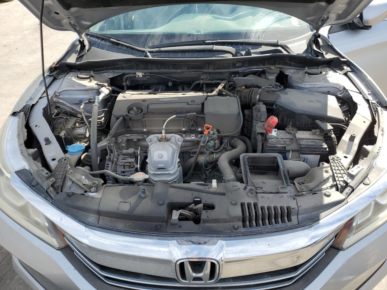 Photo 10 VIN: 1HGCR2F39GA203488 - HONDA ACCORD 