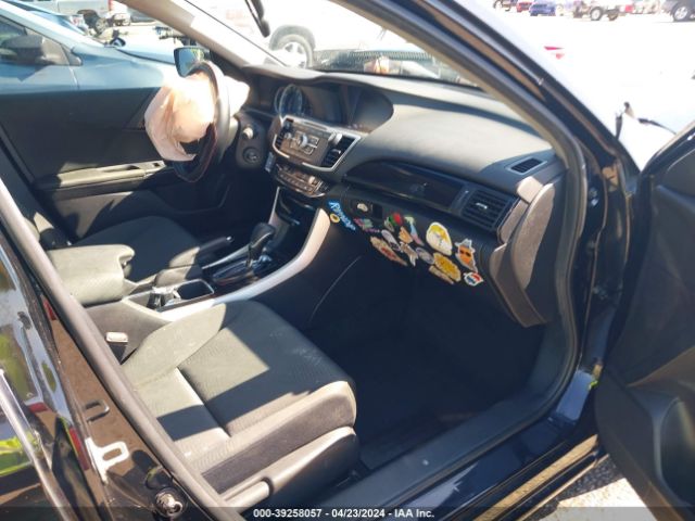 Photo 4 VIN: 1HGCR2F39HA041914 - HONDA ACCORD 