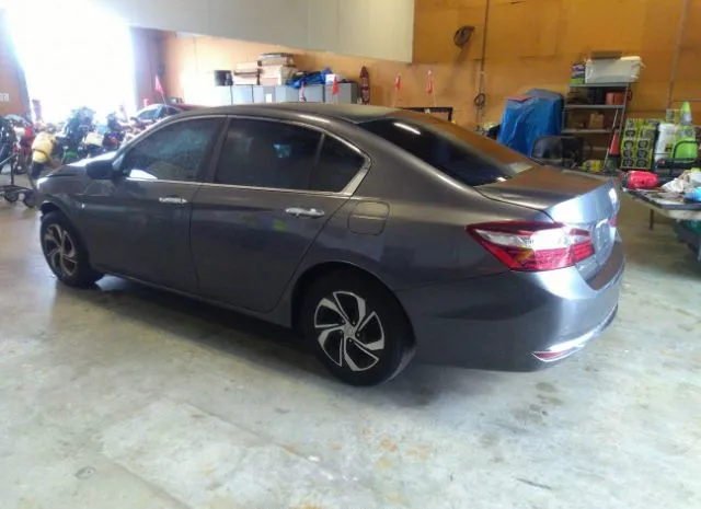 Photo 2 VIN: 1HGCR2F39HA059121 - HONDA ACCORD SEDAN 