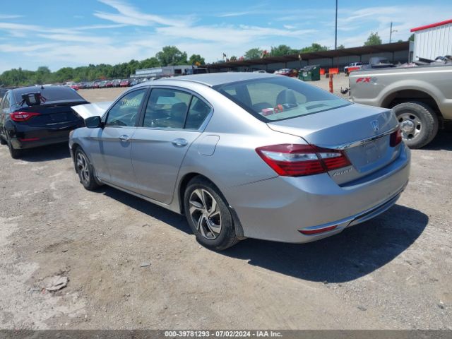 Photo 2 VIN: 1HGCR2F39HA077571 - HONDA ACCORD 