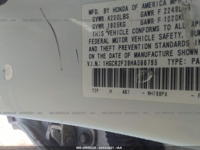 Photo 8 VIN: 1HGCR2F39HA088795 - HONDA ACCORD SEDAN 