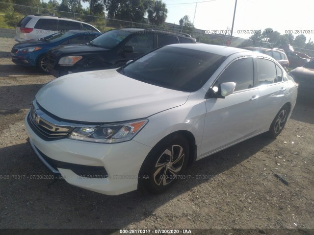 Photo 1 VIN: 1HGCR2F39HA128051 - HONDA ACCORD SEDAN 