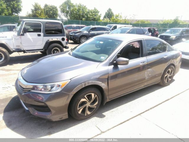 Photo 1 VIN: 1HGCR2F39HA129703 - HONDA ACCORD SEDAN 