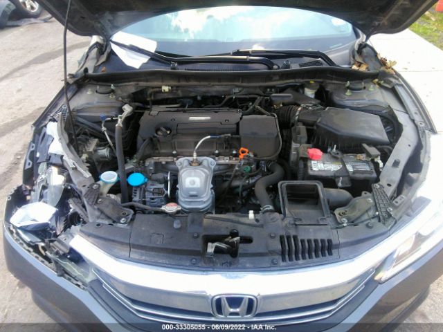 Photo 9 VIN: 1HGCR2F39HA129703 - HONDA ACCORD SEDAN 