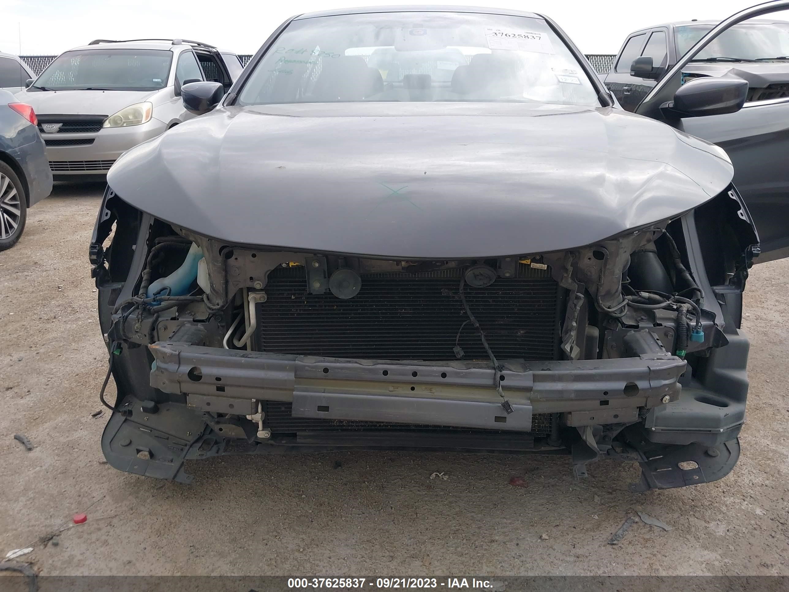 Photo 5 VIN: 1HGCR2F39HA134125 - HONDA ACCORD 