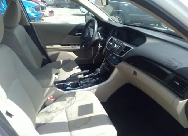 Photo 4 VIN: 1HGCR2F39HA138112 - HONDA ACCORD 