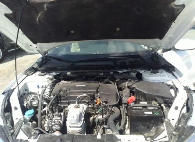 Photo 9 VIN: 1HGCR2F39HA138112 - HONDA ACCORD 