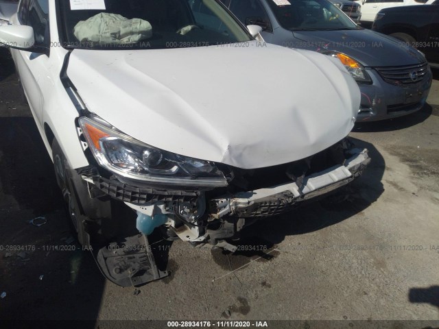 Photo 5 VIN: 1HGCR2F39HA140684 - HONDA ACCORD SEDAN 