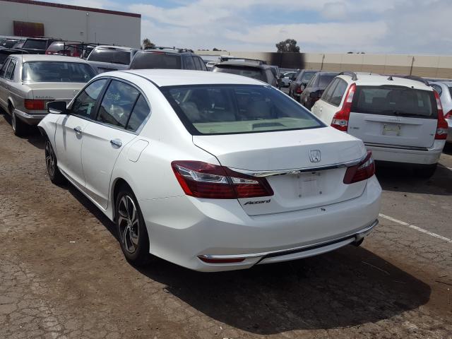 Photo 2 VIN: 1HGCR2F39HA140796 - HONDA ACCORD LX 