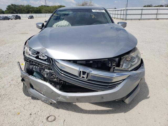 Photo 4 VIN: 1HGCR2F39HA153788 - HONDA ACCORD LX 