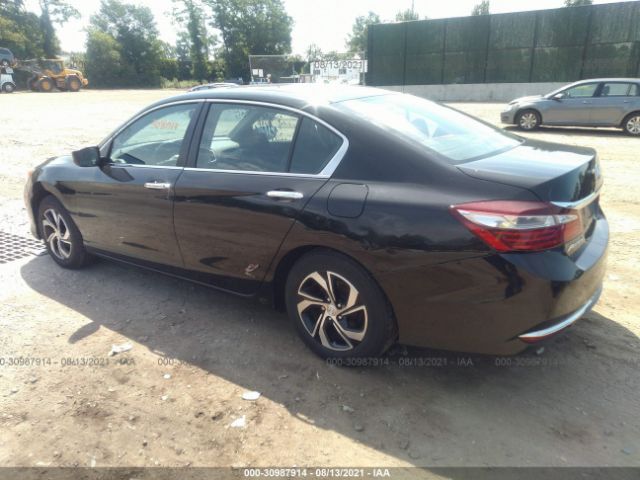 Photo 2 VIN: 1HGCR2F39HA189707 - HONDA ACCORD SEDAN 