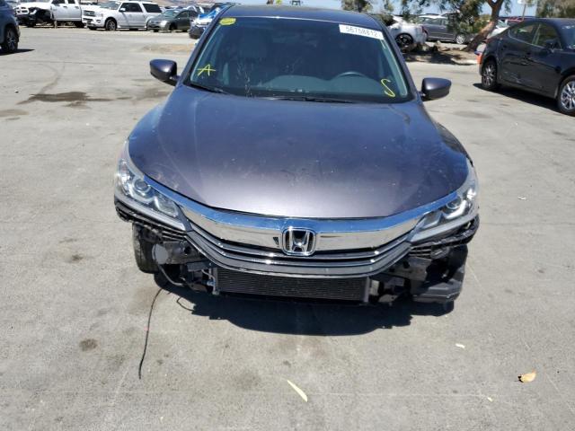 Photo 8 VIN: 1HGCR2F39HA231129 - HONDA ACCORD LX 