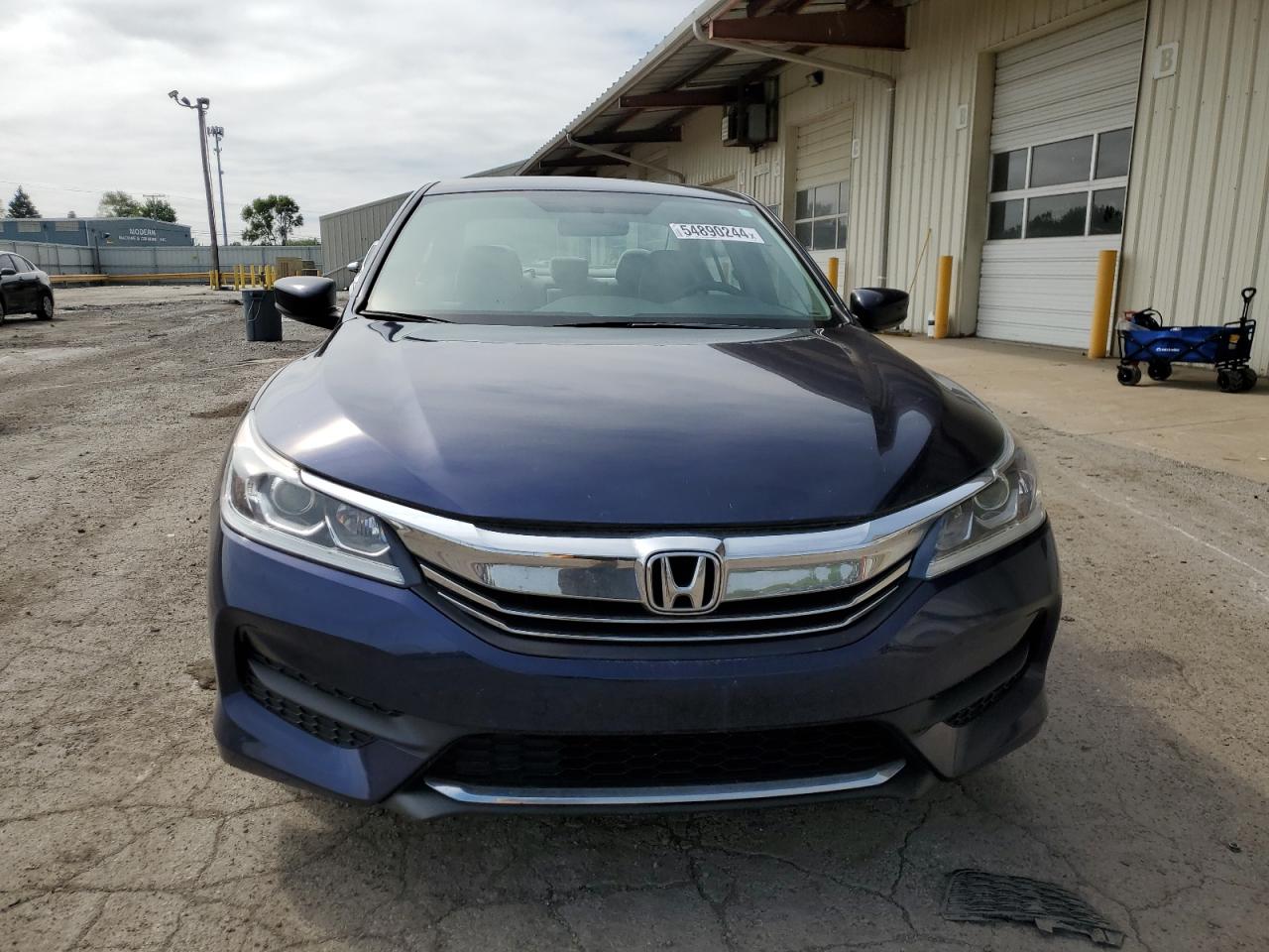 Photo 4 VIN: 1HGCR2F39HA236900 - HONDA ACCORD 