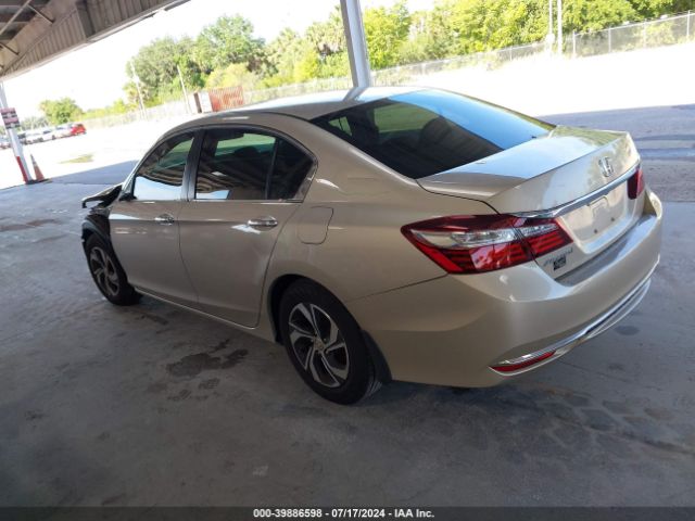 Photo 2 VIN: 1HGCR2F39HA257312 - HONDA ACCORD 