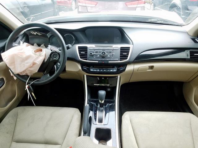 Photo 8 VIN: 1HGCR2F39HA261456 - HONDA ACCORD LX 