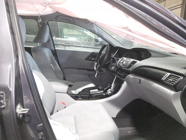 Photo 4 VIN: 1HGCR2F39HA261960 - HONDA ACCORD LX 