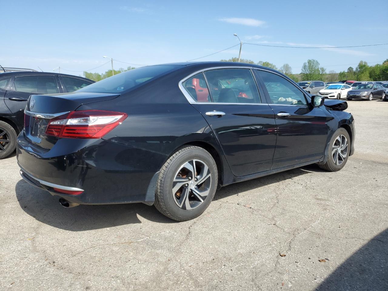 Photo 2 VIN: 1HGCR2F39HA272554 - HONDA ACCORD 