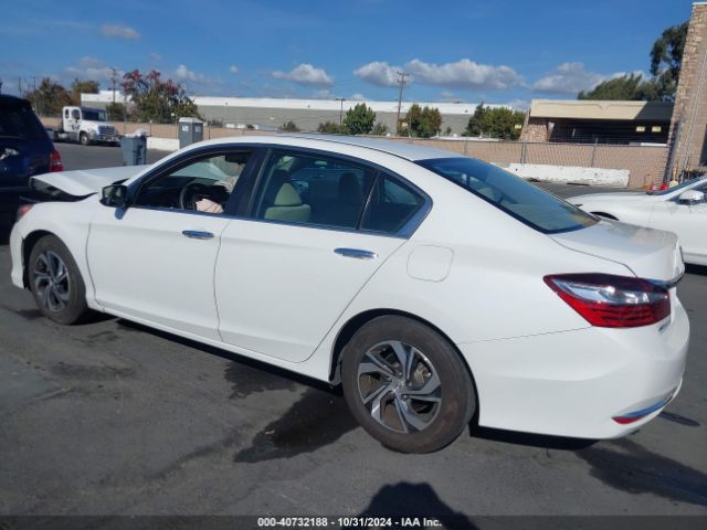 Photo 2 VIN: 1HGCR2F39HA306508 - HONDA ACCORD 