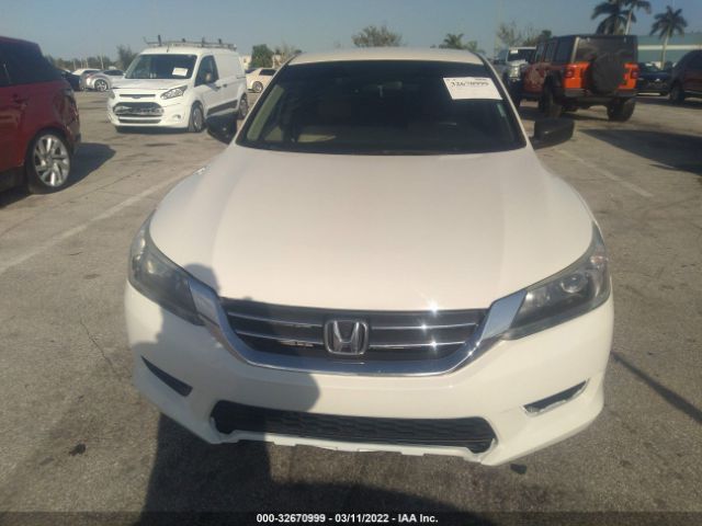 Photo 5 VIN: 1HGCR2F3XDA105002 - HONDA ACCORD SDN 