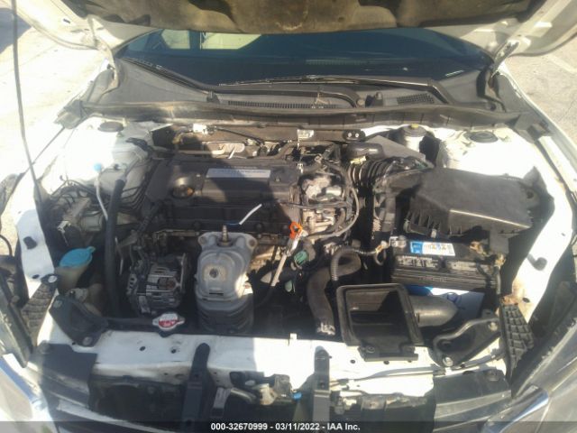 Photo 9 VIN: 1HGCR2F3XDA105002 - HONDA ACCORD SDN 