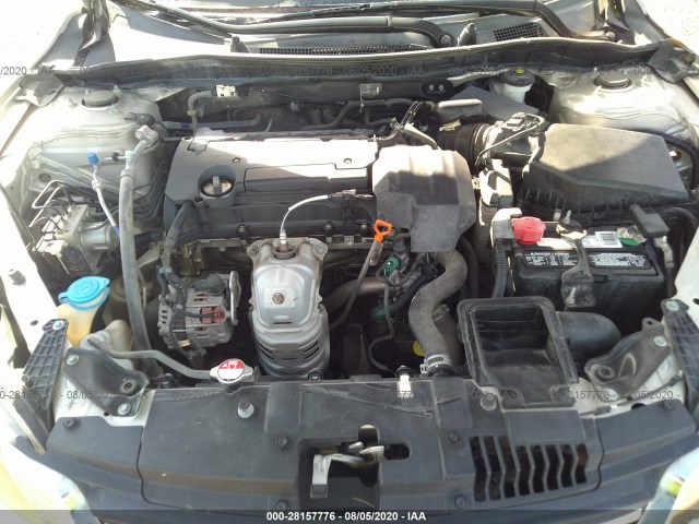 Photo 9 VIN: 1HGCR2F3XDA146875 - HONDA ACCORD SDN 