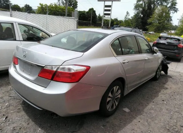 Photo 3 VIN: 1HGCR2F3XDA205147 - HONDA ACCORD SDN 