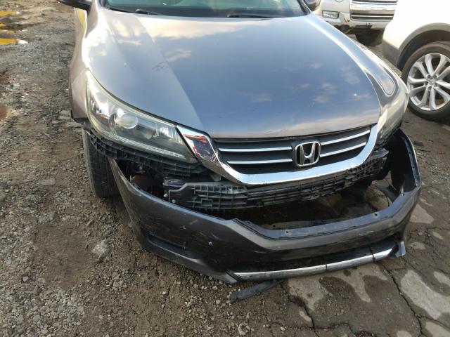 Photo 8 VIN: 1HGCR2F3XDA261184 - HONDA ACCORD LX 