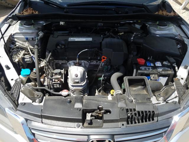 Photo 6 VIN: 1HGCR2F3XDA280219 - HONDA ACCORD LX 