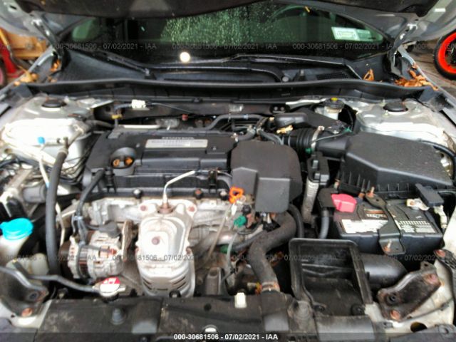 Photo 9 VIN: 1HGCR2F3XDA283606 - HONDA ACCORD SDN 