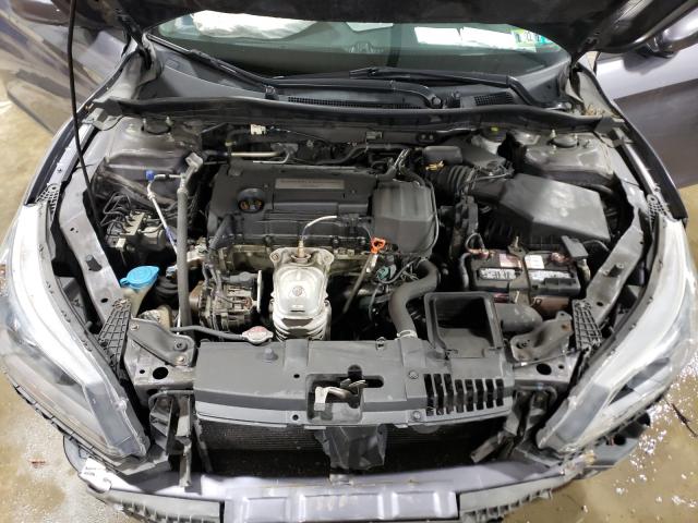 Photo 6 VIN: 1HGCR2F3XEA049905 - HONDA ACCORD LX 