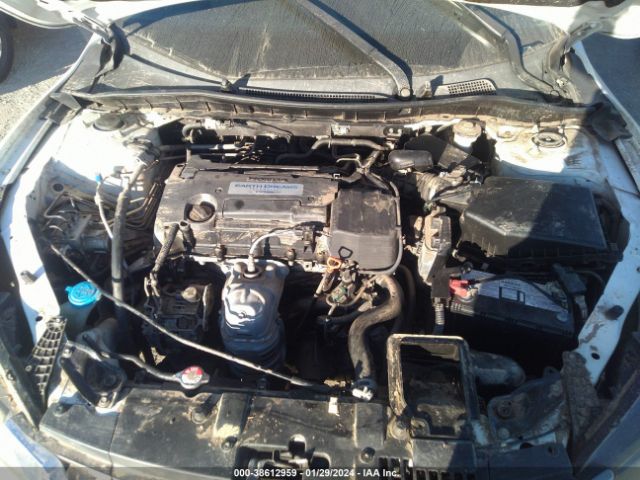 Photo 9 VIN: 1HGCR2F3XEA106457 - HONDA ACCORD 