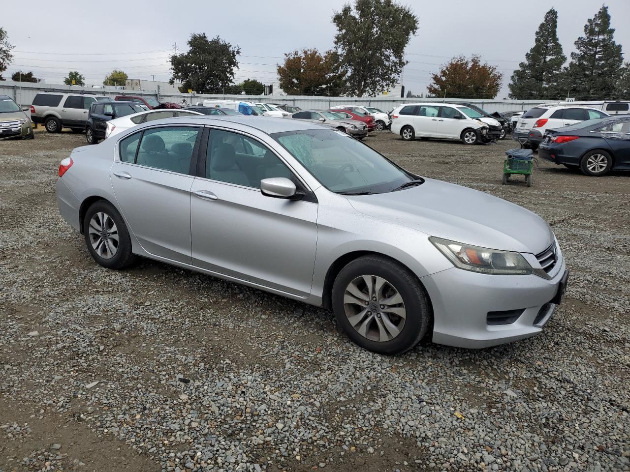 Photo 3 VIN: 1HGCR2F3XEA137644 - HONDA ACCORD 