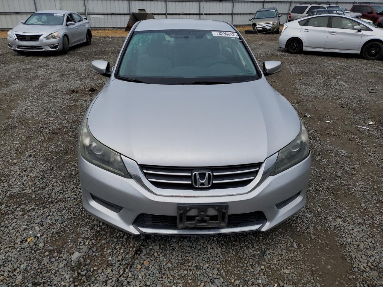 Photo 4 VIN: 1HGCR2F3XEA137644 - HONDA ACCORD 