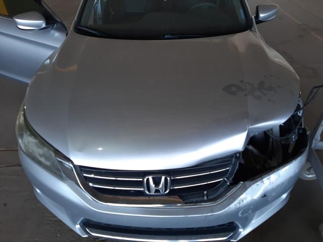 Photo 6 VIN: 1HGCR2F3XEA194300 - HONDA ACCORD LX 