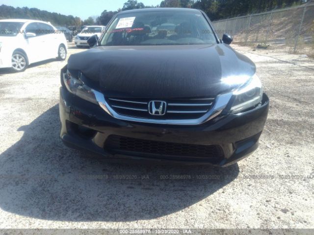 Photo 5 VIN: 1HGCR2F3XEA249828 - HONDA ACCORD SEDAN 