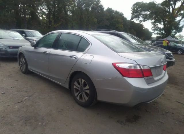 Photo 2 VIN: 1HGCR2F3XEA250834 - HONDA ACCORD SEDAN 