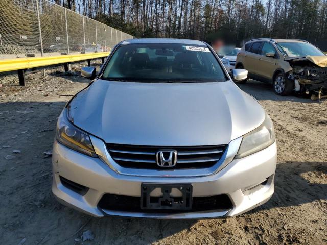 Photo 4 VIN: 1HGCR2F3XEA250882 - HONDA ACCORD 