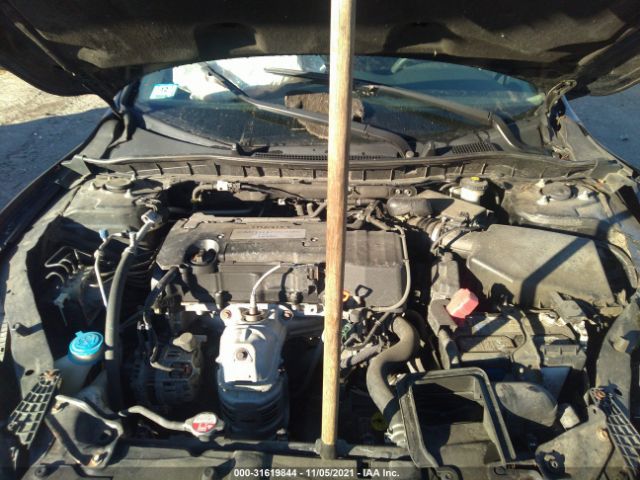 Photo 9 VIN: 1HGCR2F3XEA267181 - HONDA ACCORD SEDAN 