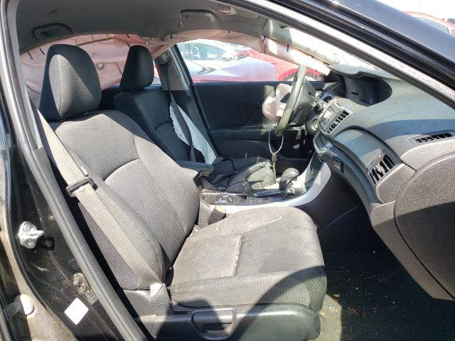 Photo 4 VIN: 1HGCR2F3XFA014055 - HONDA ACCORD LX 