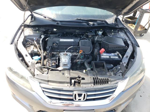 Photo 6 VIN: 1HGCR2F3XFA031910 - HONDA ACCORD LX 