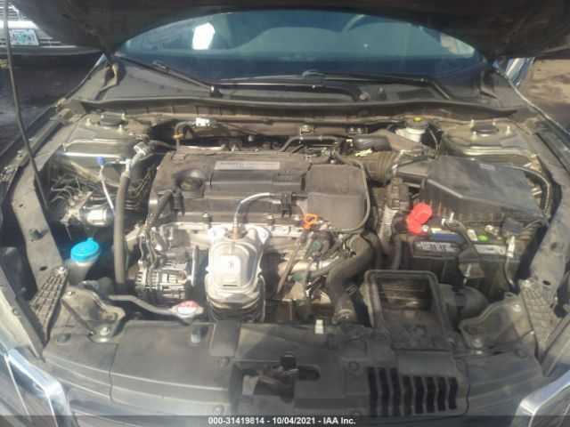 Photo 9 VIN: 1HGCR2F3XFA040431 - HONDA ACCORD SEDAN 