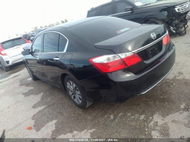 Photo 2 VIN: 1HGCR2F3XFA041837 - HONDA ACCORD SEDAN 