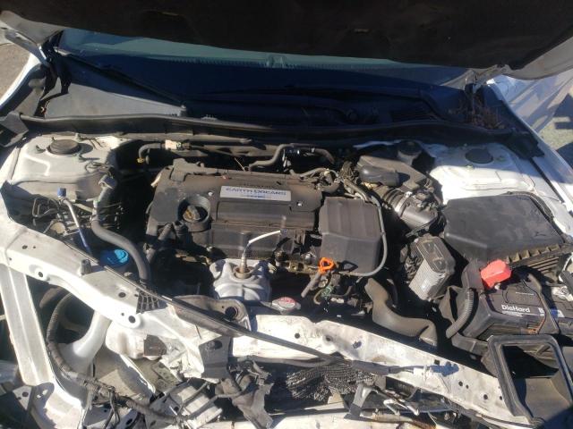 Photo 10 VIN: 1HGCR2F3XFA044740 - HONDA ACCORD LX 